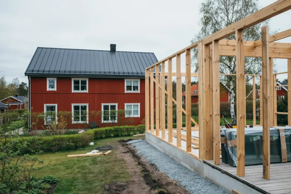 ska du bygga uterum guide till grund isolering och materialval f r svenska hem